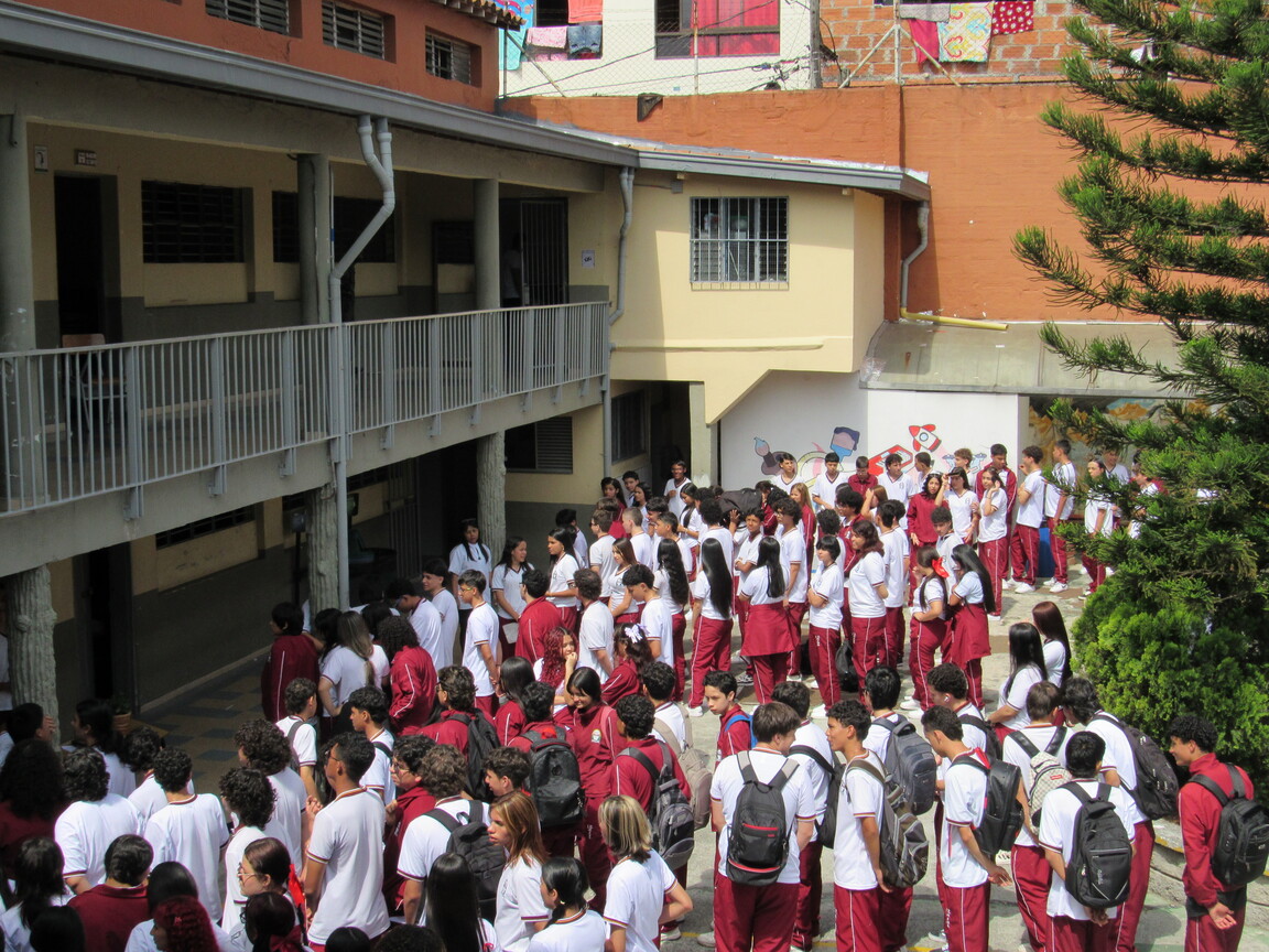 Acto cultural de valores institucionales